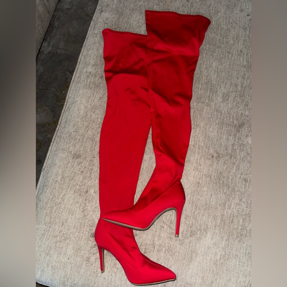 RED THIGH HIGH FASHION NOVA BOOTS